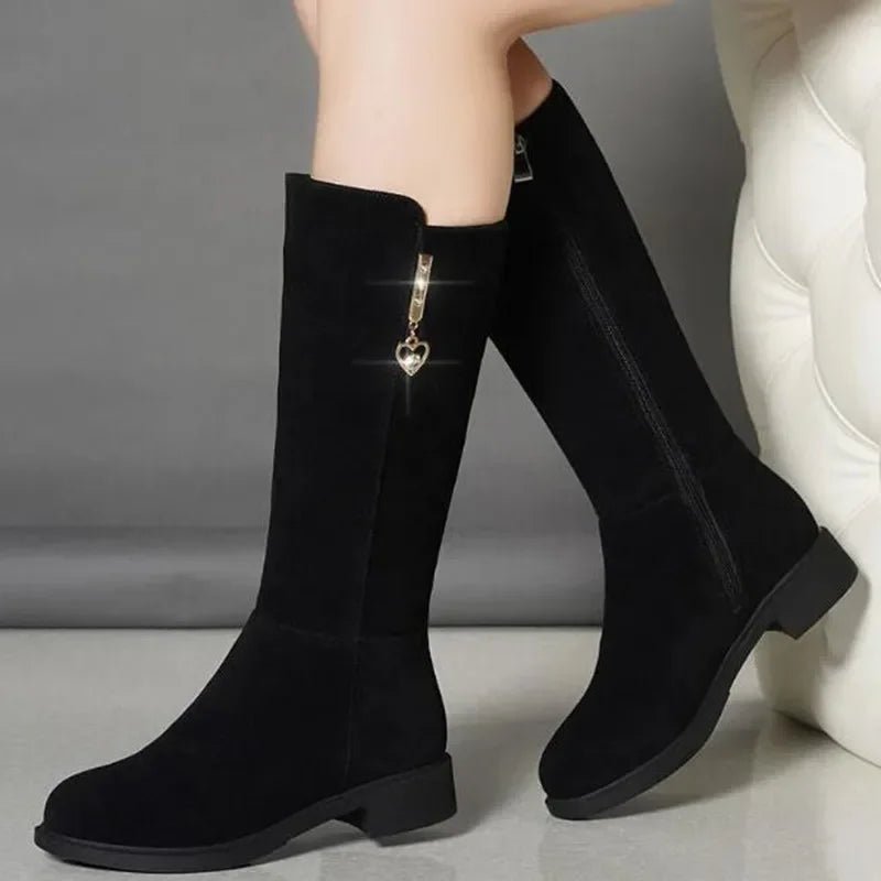 suede boots, flat heel, zip fastening Waterproof before useAzizaK