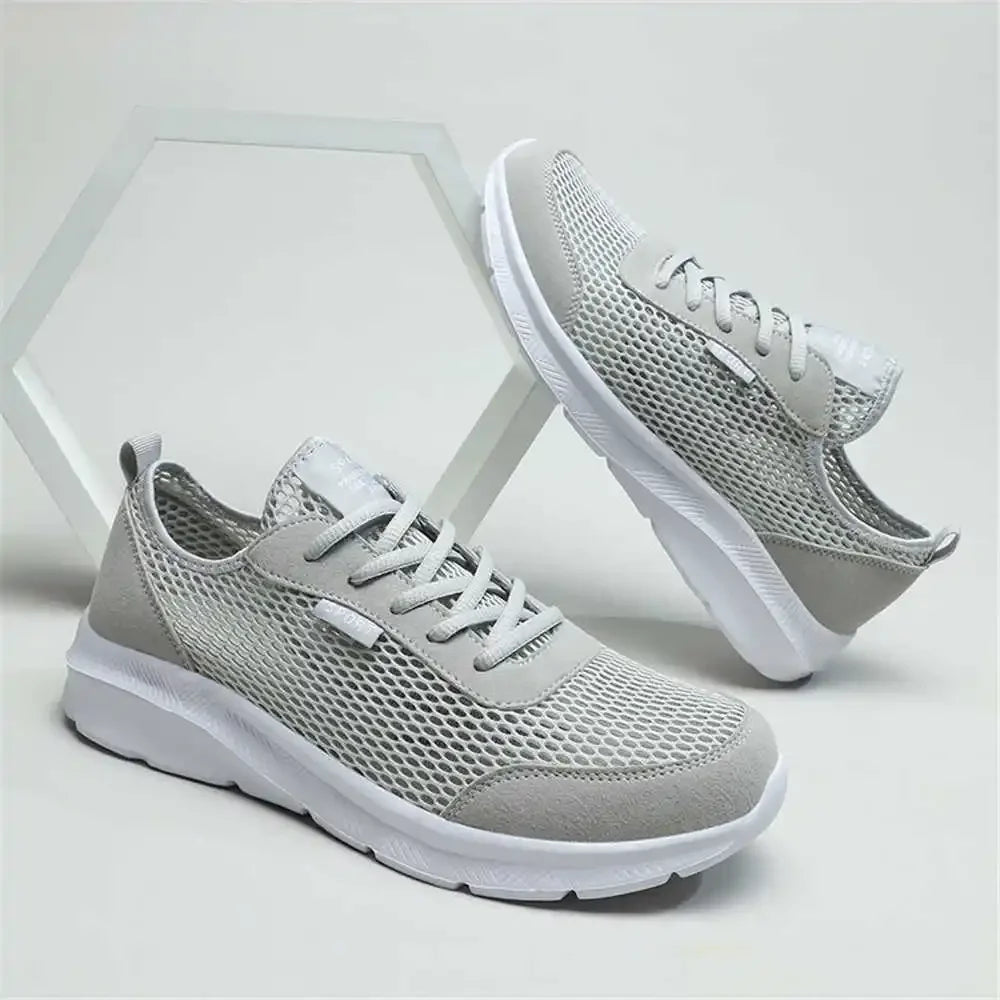 tennis shoesAzizaK