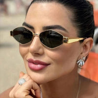 Trendy hexagonal sunglassesAzizaK