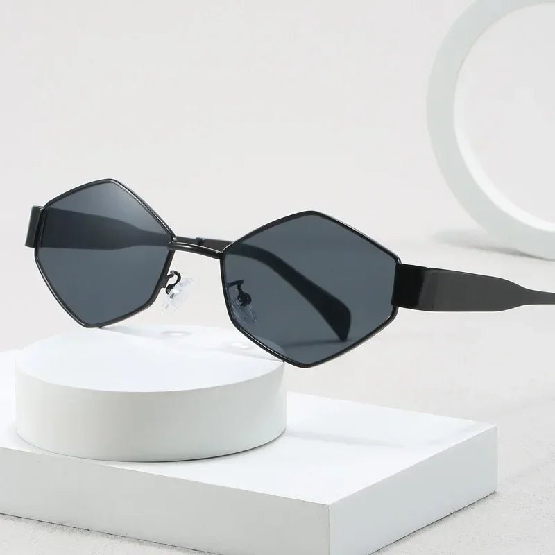 Trendy hexagonal sunglassesAzizaK