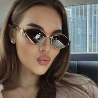 Trendy hexagonal sunglassesAzizaK