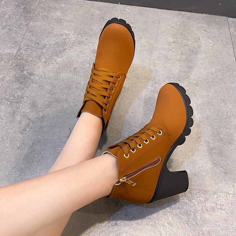 Velvet boots with wedge sole, internal zipperAzizaK