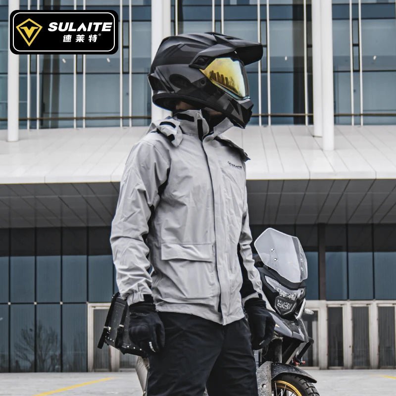 Waterproof and breathable reflective jackets and pantsAzizaK