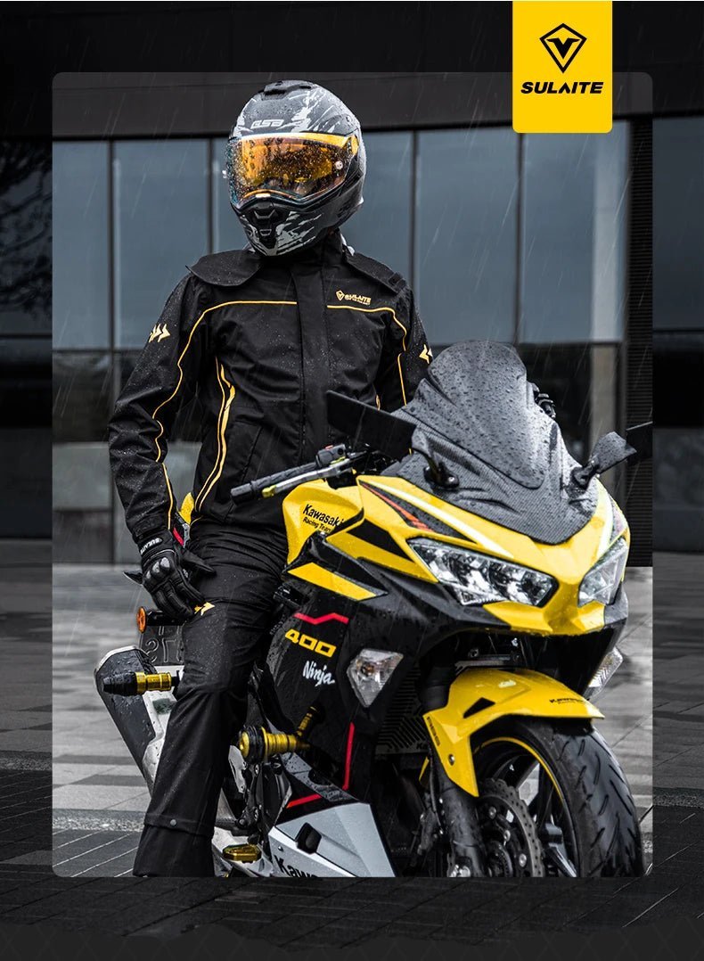 Waterproof and breathable reflective jackets and pantsAzizaK